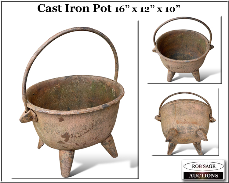 #124 Cast Iron Pot