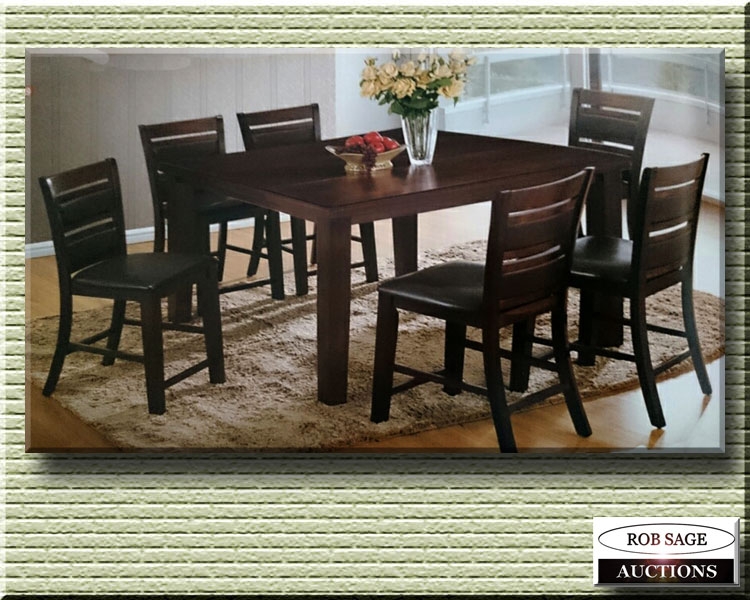 Dining Table/6 Chairs